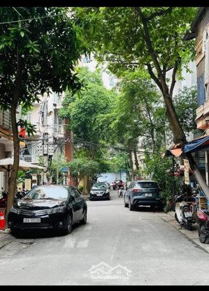 bán nhà tam trinh, căn tập thể lô góc ô tô qua nhà,45m2 giá hơn 4tỷ