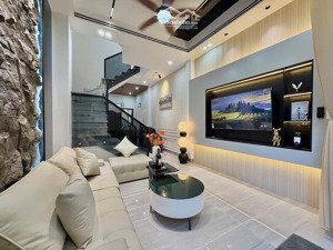 chính chủ chào bán nhà 3 tầng 3 mê siêu đẹp