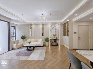 bán căn 2pn tầng trung đẹp bạn công hướng bắc diện tích 75m2 tòa t1 time city lh 