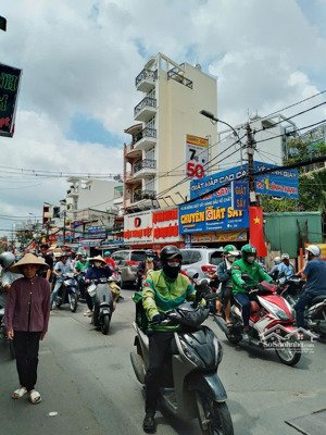 mặt tiền phan văn trị (7mx25m). giá 30 tỷ 500 triệu