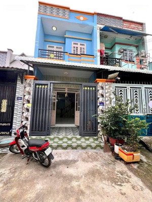 cần bán gấp nhà ở đường hưng nhơn - bình chánh