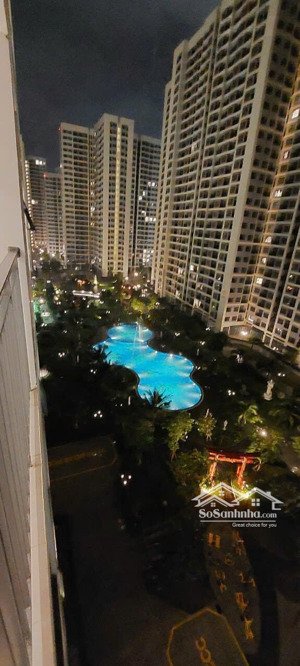 bán gấp 3 căn 2 phòng ngủ 2wc 60m2 đông nam view đẹp sẵn sổ origami vinhomes quận 9 giá chỉ 2tỷ9