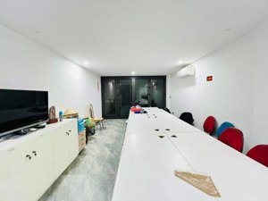 tây sơn đống đa 52m*6t*18tỷ. thang máy 6 tầng mới. ô tô 12 đỗ ngày đêm. nhà đẹp thật 100% như hinh