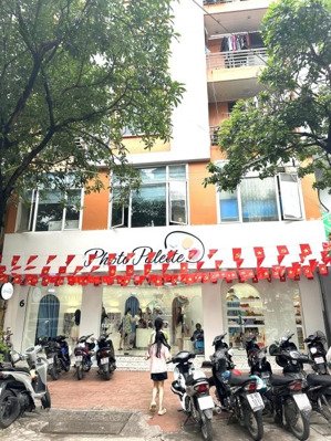 siêu đẹp! không thể bỏ qua! cho thuê nhà mặt phố ô chợ dừa - 180m2 x tầng + hầm - mt 7m