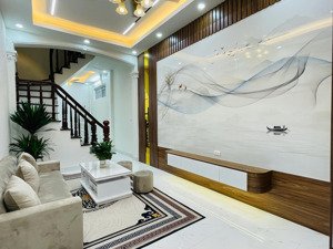 chính chủ gửi bán - nhà đẹp, lô góc - ô tô vào nhà - phúc đồng, long biên - giá đầu tư