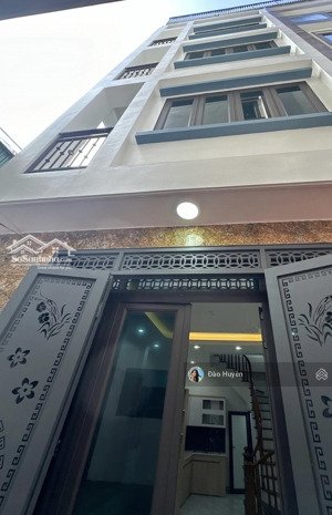 bán nhà full nội thất cuối đường bà triệu ngã 4 hà trì hà đông gần 40m2-5tầng-4m giá chỉ nhỉnh 6tỷ