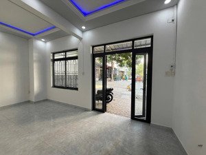 bán gấp nhà dt 84.9m2 hẻm 50 đồng nai. phước hải. nha trang. khánh hòa