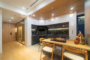 bán cc tại nguyễn chánh, 8 tỷ vnd, 88m2 đẹp, nhiều tiện ích