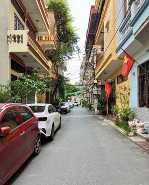 bán nhà ngô quyền - 55m2 - mt - 4m - 5t - gara - 2 oto tránh - 2 mặt đường trước sau - 14.5 tỷ