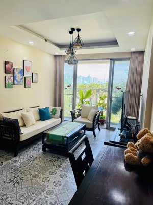 cho thuê scenic valley 1, 3pn nhà mới được decor siu đẹp, giá 25 triệu/ 1 tháng!