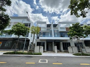 nhà phố 3 tầng ngay tòa án tỉnh - gần aeon mall (bgi topaz)