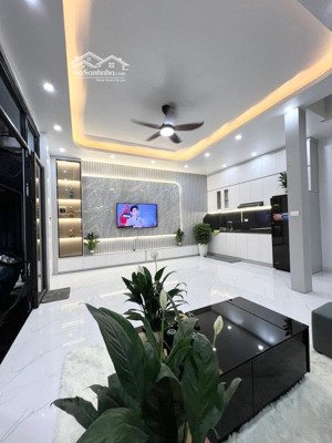 bán nhà riêng tại phố trung phụng, đống đa, 52m2 4 tầng, chỉ 6,8 tỷ chỉ bay trong ngày.