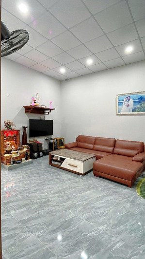 bán nhà mặt tiền đường phong châu - gần khúc vành đai 2, gần sông quán trường