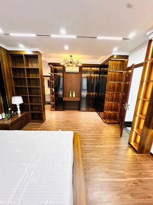 bán nhà cực hiếm trung tâm ba đình - oto đỗ cửa nội thất luxury-dt 43m-5 tầng thang máy giá 15.5tỷ
