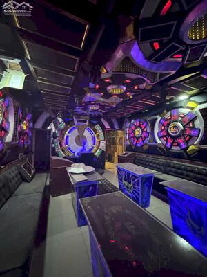 BÁN NHÀ KARAOKE NGƯNG HOẠT ĐỘNG – 255M² – TRUNG TÂM DĨ AN – GIÁ 18 TỶ