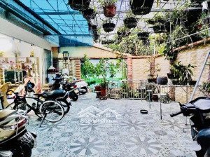 bán biệt thự ngọc thuỵ, 261m2 3t mt13.5m 17.9 tỷ. oto tránh, gần trường quốc tế việt pháp.