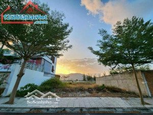 bán lô biệt thự siêu rẻ 295m2 (10mx29.5m) cạnh đường lớn trần đại nghĩa gần trường đh fpt giá 7.1ty