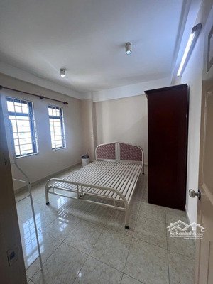 cần cho thuê căn hộ tôn thất thuyết q4. lh 