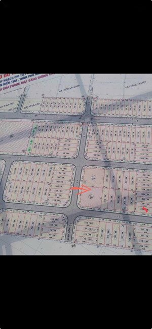 1 lô duy nhất tại trục chính mặt bằng giá rẻ hơn các lô khác cả 100tr