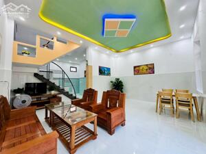 Bán nhà 2 tầng kiệt Lê Độ thẳng 1 đường