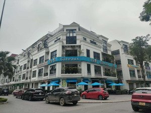 cho thuê nhà mặt phố trần quang diệu đống đa dt 65m2* 3 tầng, lô góc mặt tiền 10m, giá thuê 65tr