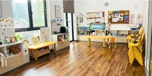 38 tỷ, đội cấn 210m *3t , mt 6,5m . ô tô đỗ cửa , dòng tiền sẵn có .