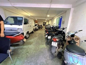 hoa hậu! building mặt phố chùa láng, 125m2 x 10 tầng, mt 6m, kinh doanh sầm uất, doanh thu 3 tỷ/năm