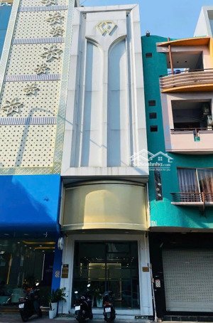 nhà mặt tiền võ văn tần, quận 3 góc cách mạng tháng 8
