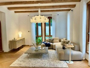 nhỉnh hơn 50 tỷ sở hữu biệt thự hồ bơi, sân vườn ngay song hành ga metro, an phú, q2. 12x20m hầm 2l