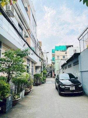 bán 4 tầng/ hxh tránh- gần mt nguyễn thị thập- gần nam long trần trọng cung- 4 * 15 m - xh ngủ nhà