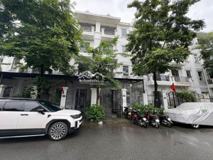 bán nhà -tt6.2a kđt đại kim -phân lô ô tô tránh vỉa hè -tòa nhà 5 tầng - vừa ở kd-64m giá 22.8 tỷ