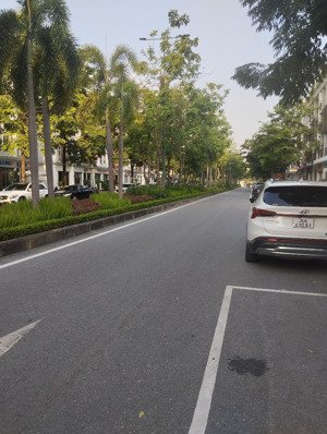 liền kề vip kđt the manor central park,vị trí đắc địa giá tốt tiềm năng tăng giá -dt 73m