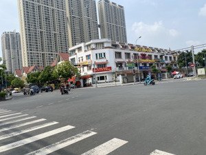 bán liền kề an hưng mặt đường đôi 40m, dt83m2, 4t, mt5, hoàn thiện, kinh doanh, duy nhất 1 căn bán.