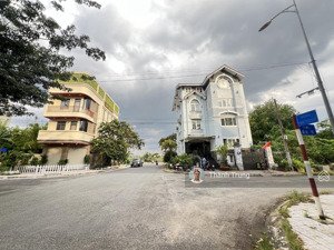 chủ gấp bán, hạ giá mạnh nền r mặt tiền ngay trường học, giá đầu tư chỉ 116tr/m2, 110m2