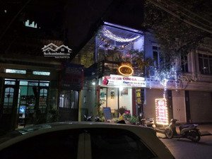 cho thuê nhà 100m*2.5 tầng, lạc nghiệp, hai bà trưng, giá 25 triệu.