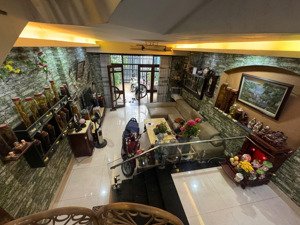 nhà đẹp hxh tận cửa! ung văn khiêm bt, dt 5x22~103m2, kcx 3t2st, nh 5.35m, chỉ 17.9 tỷ, làm việc cc