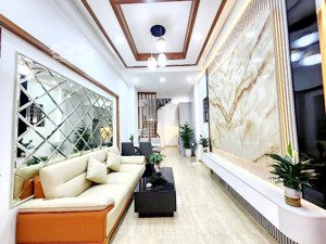 nhà đẹp thịnh liệt hoàng mai - full nội thất chỉ hơn 7 tỷ 35m x 4t ngõ thông, gần ô tô, sđcc