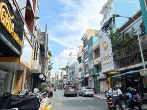 căn duy nhất - mặt tiền bàn cờ, q3 - (8,7 x 15m) - cn: 118m2 vuông vắn - kc 5 tầng - chỉ 55 tỷ tl