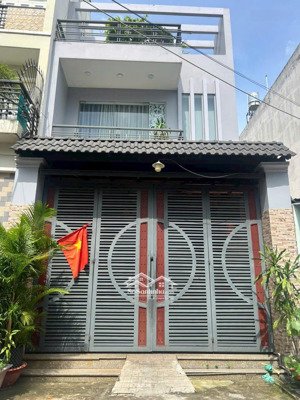 bán nhà 1/ đường bờ bao tân thắng, hẻm nhựa 8m (đối diện siêu thị aeon tân phú), đầy đủ tiện ích