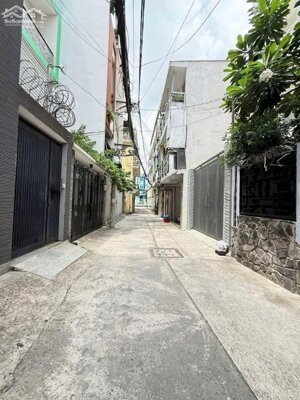 Tân Bình - Thông Lý Thường Kiệt - 99M - Xe Hơi Đỗ Cửa - Chỉ 13 Tỷ