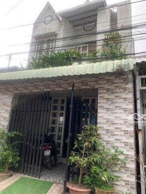 bán nhà hẻm hoàng quốc việt gần trường tiểu học an bình giá 2,8 tỷ