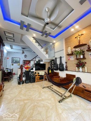 nhà 3 tầng đường tô ngọc vân, phường thạnh xuân, q12, dt 126m2 (9xm12m) 7,9tỷ