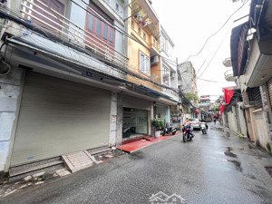 cần bán 2 căn nhà trong ngõ đường miếu 2 xã - lê chân -- hp