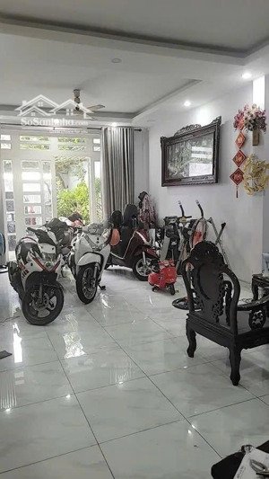 bán nhà mặt phố lê tấn quốc, tân bình, 25 tỷ, 132m2, view đẹp