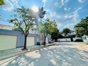 nhà c4 - đường 10m, khu nhà biệt thự ven sông bình lợi (4.5x23m cn 100m2)