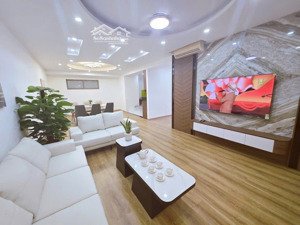 chung cư 3 ngủ 2 wc 131 trần phú nhà đẹp long lanh fuul nội thất - dt 130 m - giá :6.95 tỷ