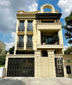 SIÊU HIẾM! Đất xây biệt thự ngay Vũ Tông Phan Q2 - DT 10 x 18m, 175m2 - CTXD Hầm 4 tầng - giá 36 tỷ