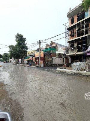 đường số 12 phường tam bình, ngõ sát bên cc sunview đất xanh, ngang 8m 150m2 chào 9 tỷ.