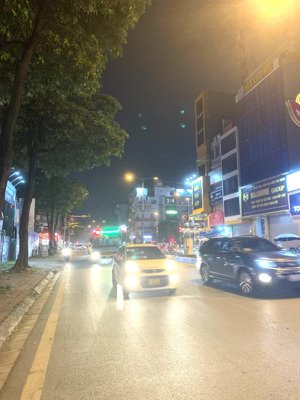 bán gấp nhà 4 tầng, 40m2, 4 tầng, full nội thất cách ngã 4 vạn phúc 100m chưa đến 7 tỷ, rẻ nhất kv.