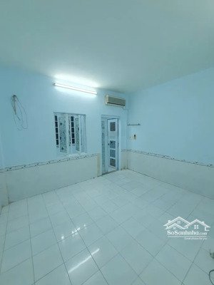 bán nhà mặt phố ngô quyền, 2,5 tỷ, 55m2, 2 tầng, quận 10, tp.hcm